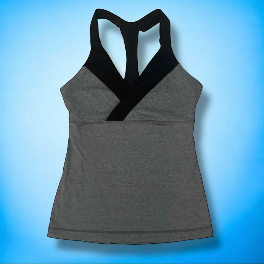 💞🍋LULULEMON Deep Breath Racerback Tank With Built-In Bra • BLACK & GREY • Size 8